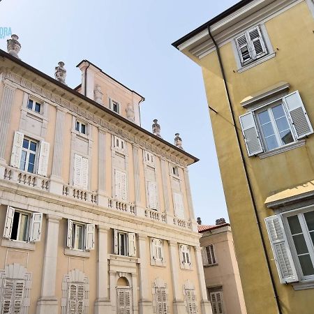 Cavana 2 Tirabora Short Rent Trieste Eksteriør bilde